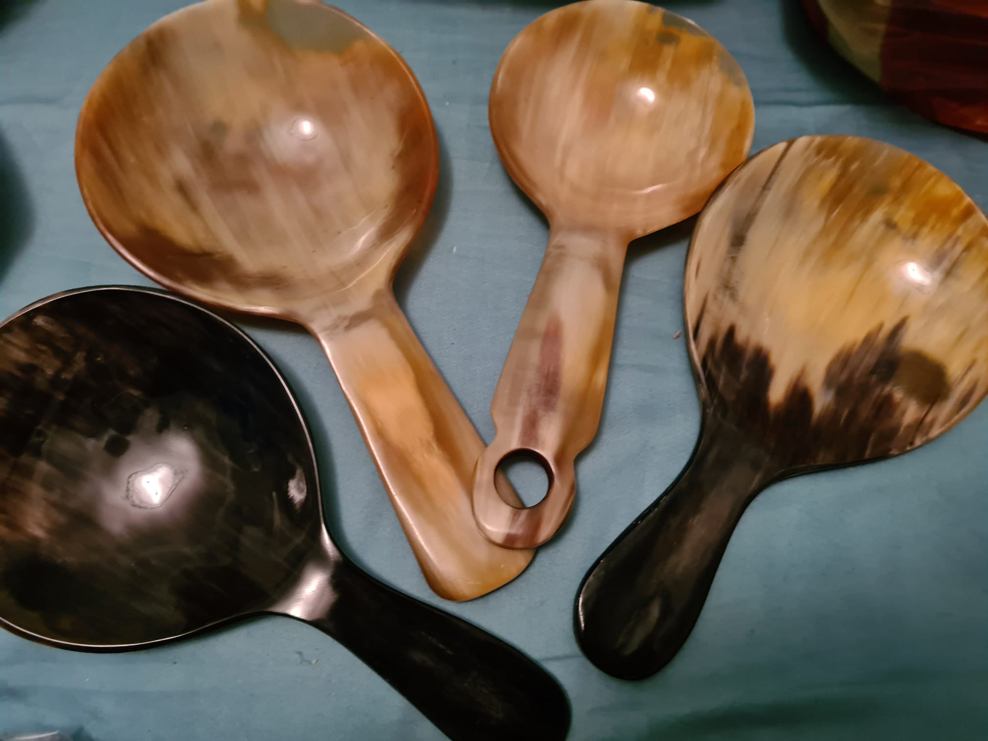 Louche en corne de zébu