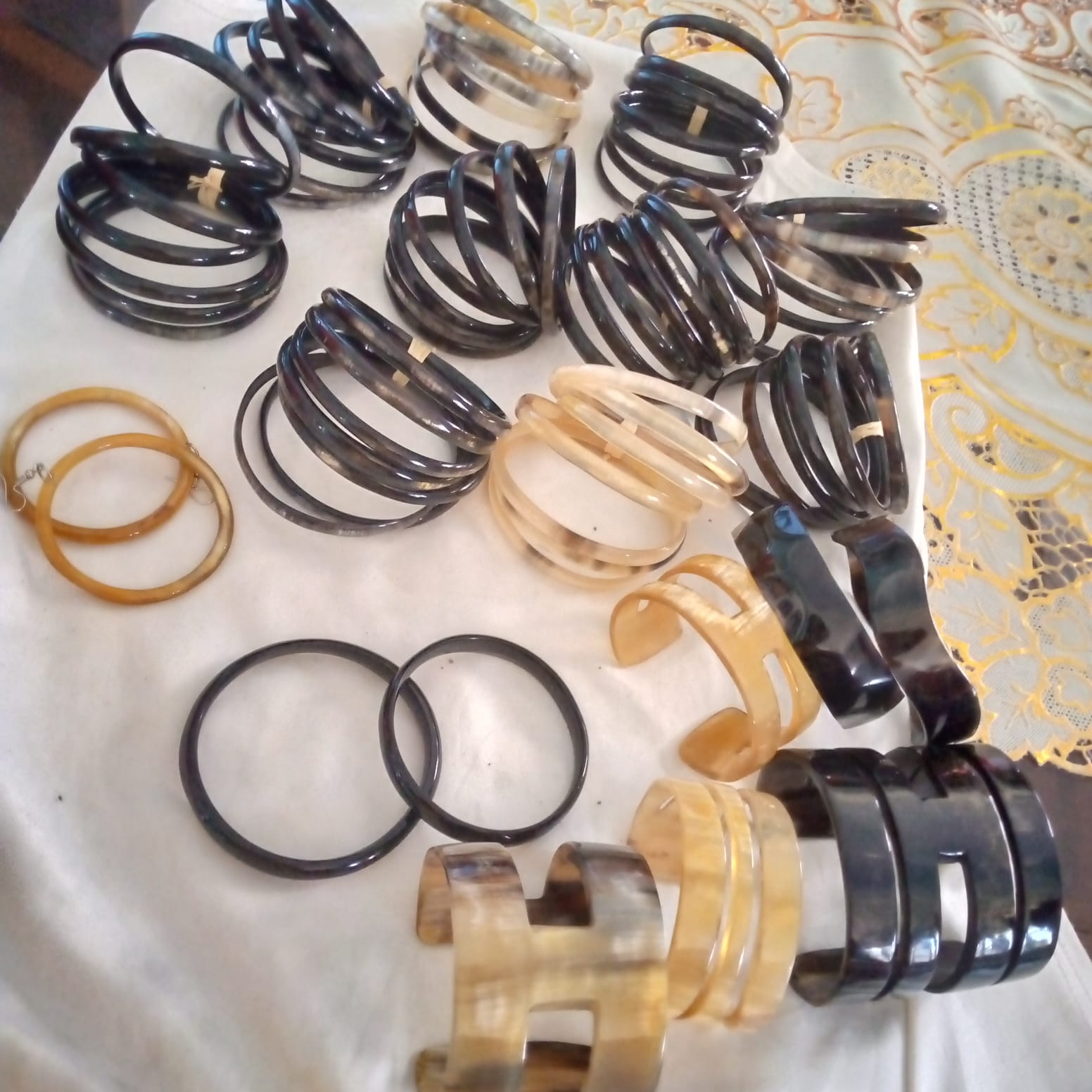  Bracelet en corne de zébu